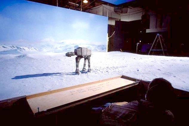 Ein AT-AT lernt laufen: Das Kampfläufermodell im Miniset bei ILM